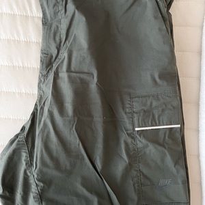 Nike Men's Woven Unlined Utility Pants